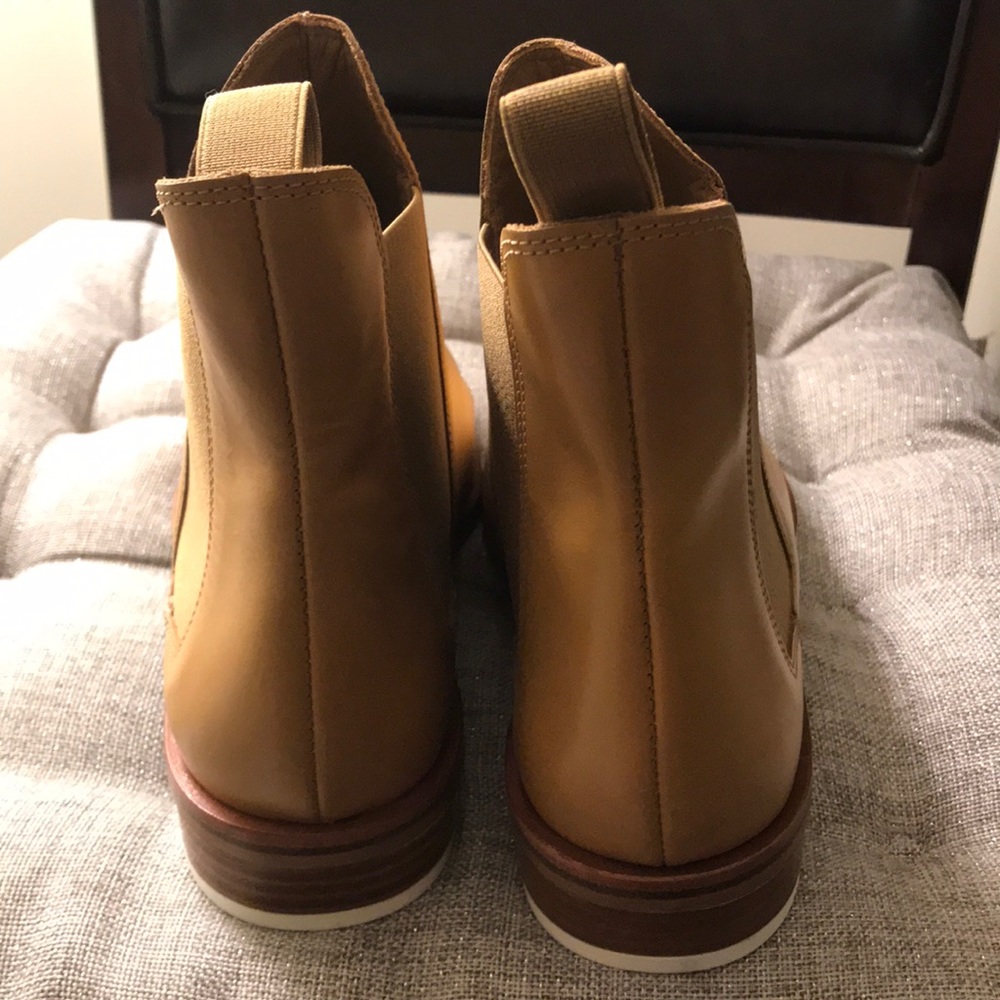 NWOT Everlane Chelsea Boot - Picture 5 of 8